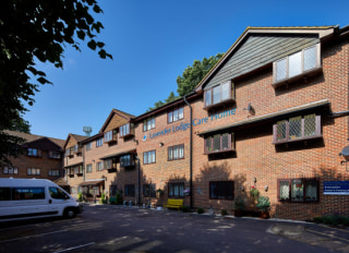 Lavender Lodge Care Home - Avery Healthcare, 10 Bruntile Close, Reading ...