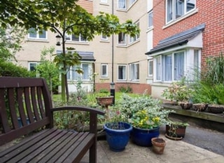 Riverlee Residential and Nursing Home, London, London