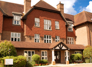 Beaconsfield Heights Care Home - Avery Collection