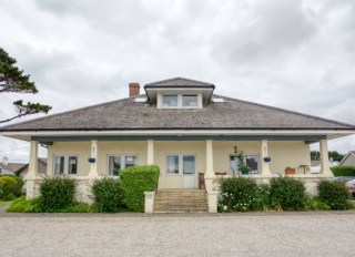 Pine Trees Care Centre, Hayle, Cornwall